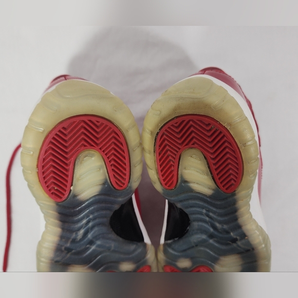 Nike Air Jordan 11 Retro Win Like '96 378038-623 Youth Size 6.0 Red - Picture 10 of 16